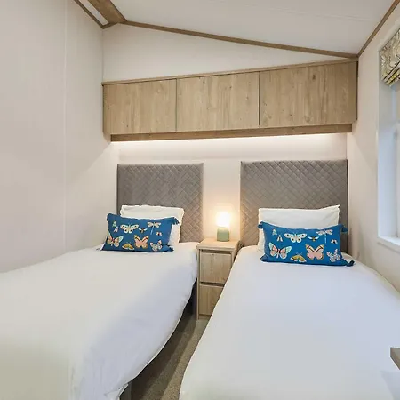 Honey Bee With Hot Tub York