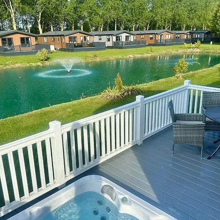 Honey Bee With Hot Tub