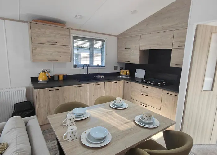 Honey Bee With Hot Tub