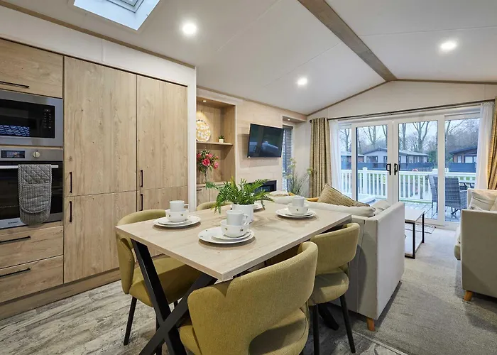 Holiday home Honey Bee With Hot Tub